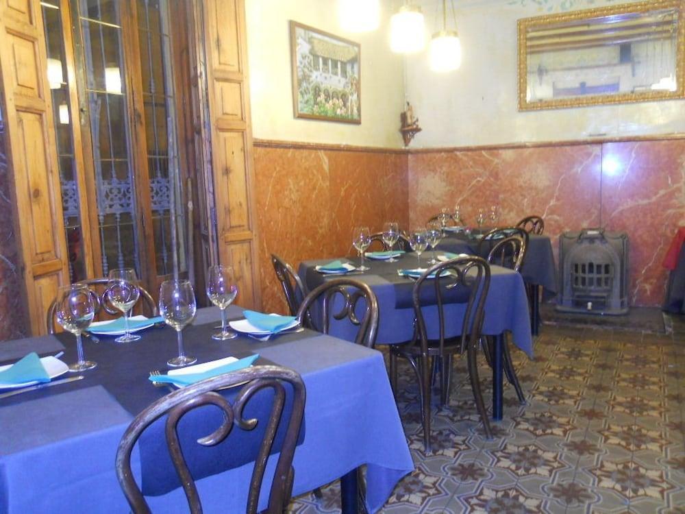 Hotel 1900 Casa Anita Requena Bagian luar foto