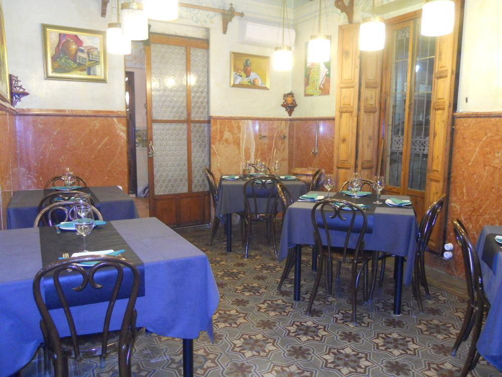 Hotel 1900 Casa Anita Requena Bagian luar foto