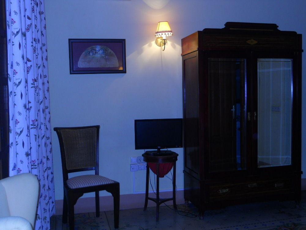 Hotel 1900 Casa Anita Requena Bagian luar foto