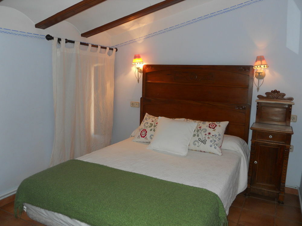 Hotel 1900 Casa Anita Requena Bagian luar foto